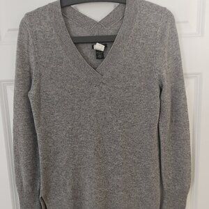 HALOGEN - 100% cashmere sweater Double V-neck